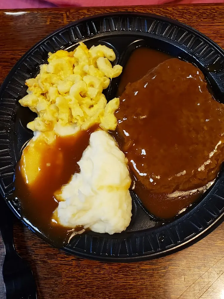 Hamburger Steak w Gravy Dinner